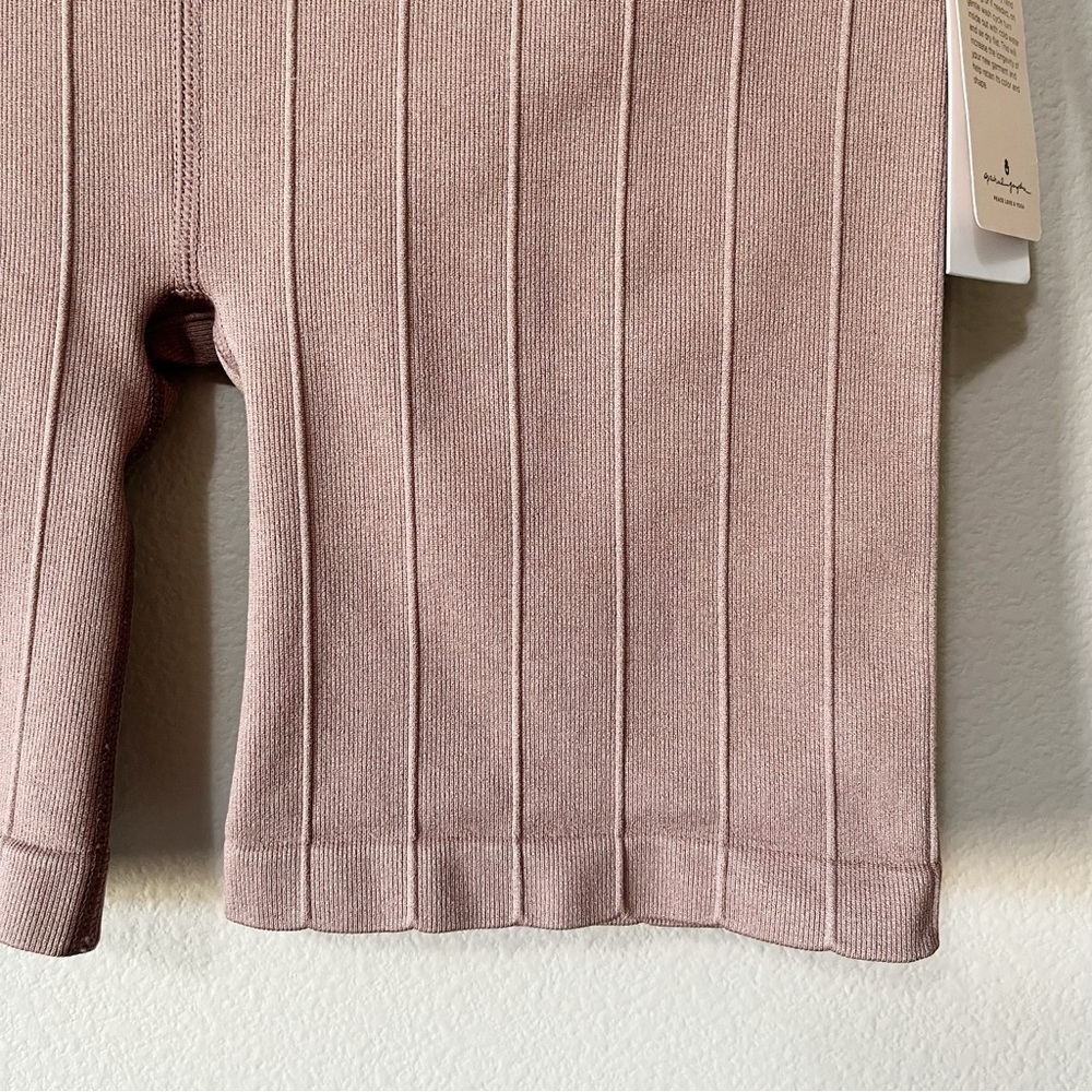 Spiritual Gangster Amara Wide Rib Biker Short Rich Mauve Size XS/Small NEW - Picture 7 of 11